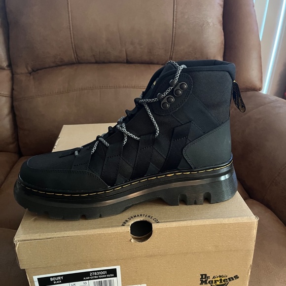 Brand new Dr. Martens - Picture 2 of 3